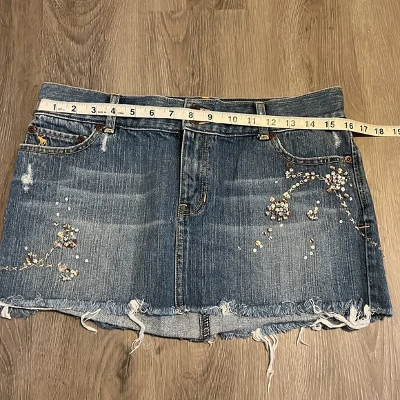 Abercrombie and Fitch cotton skirt. Size 6 - Picture 6 of 8